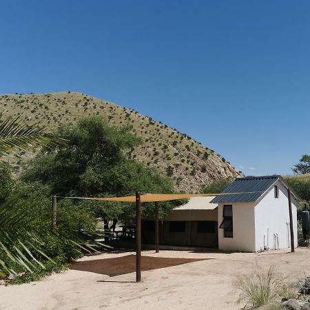 Achab Self Catering Tent Usakos ภายนอก รูปภาพ